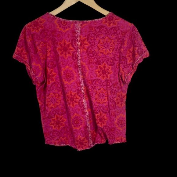 COPY - Anthropologie Pilcro Hot Pink Split Neck Floral Print Tee Shirt Sz M - Picture 3 of 7